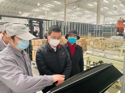 用信息化、自动化、绿色化保证居民购买开米抗击新冠病毒